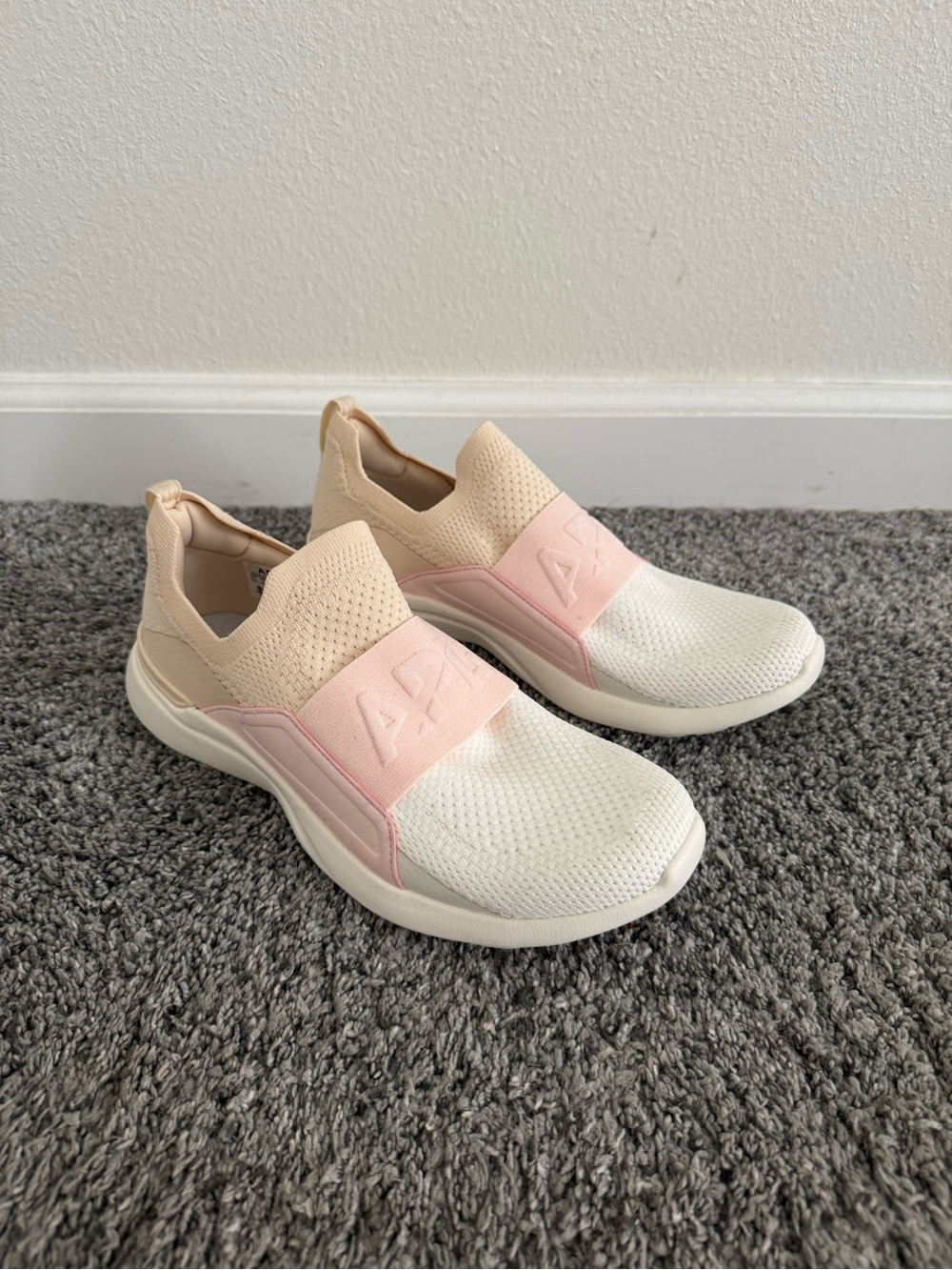 APL Slip-On Knit Sneakers in White and Pale Pink